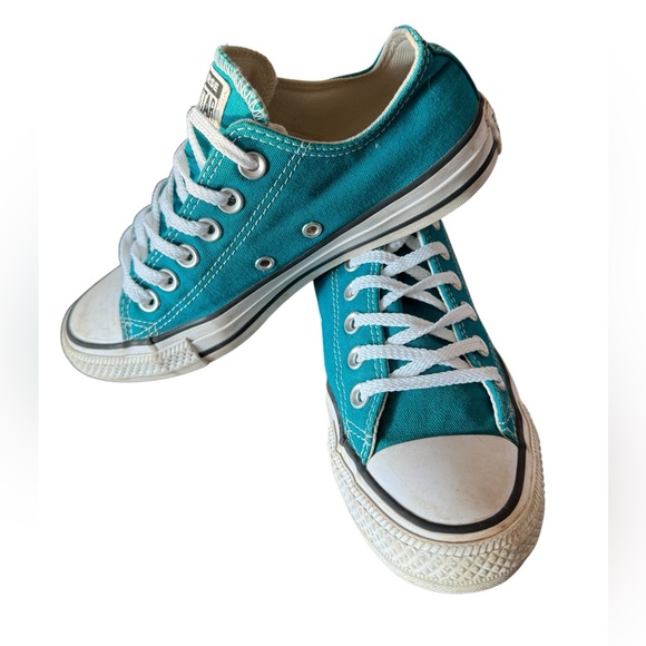 Converse Teal and White Canvas Shoes,  Women’s 5.5, Men’s 4.5 GUC - Picture 2 of 8